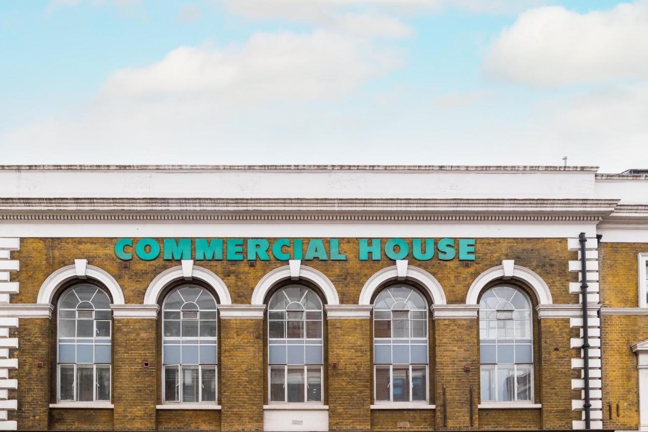 Bob W Commercial House Londen Buitenkant foto